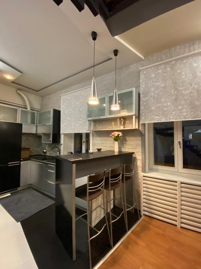 Apt In The Center Of The Town Near The Opera House Lejlighed Lviv Eksteriør billede