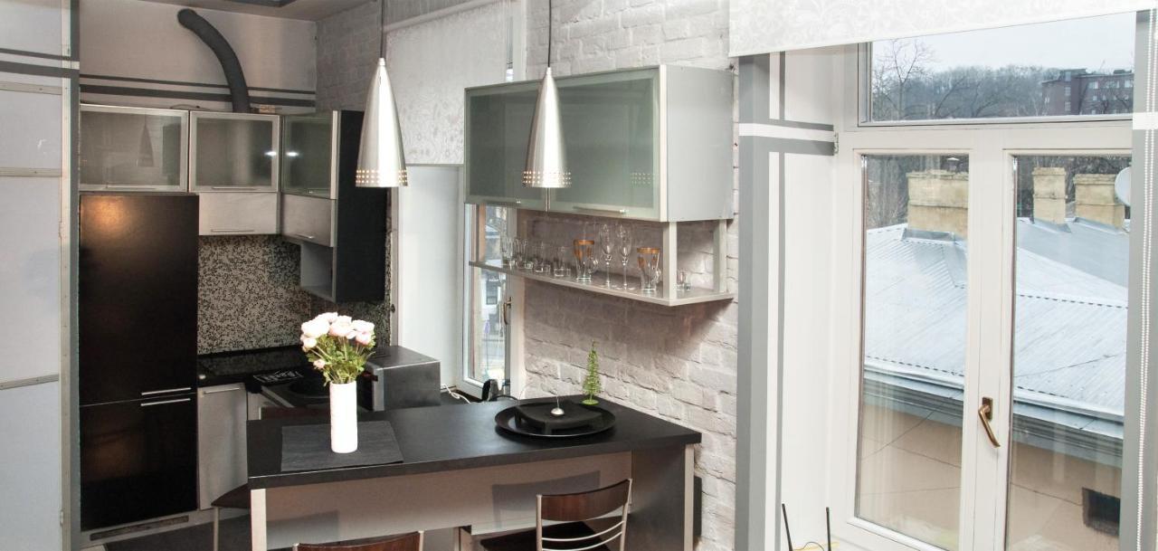 Apt In The Center Of The Town Near The Opera House Lejlighed Lviv Eksteriør billede